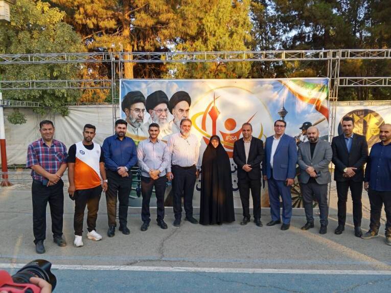 حضور و بازدید خانم شمس‌احسان، رئیس کمیته‌های اجتماعی و ورزشی شورای اسلامی شهر تهران، در جشنواره فرهنگی ورزشی هفته دولت